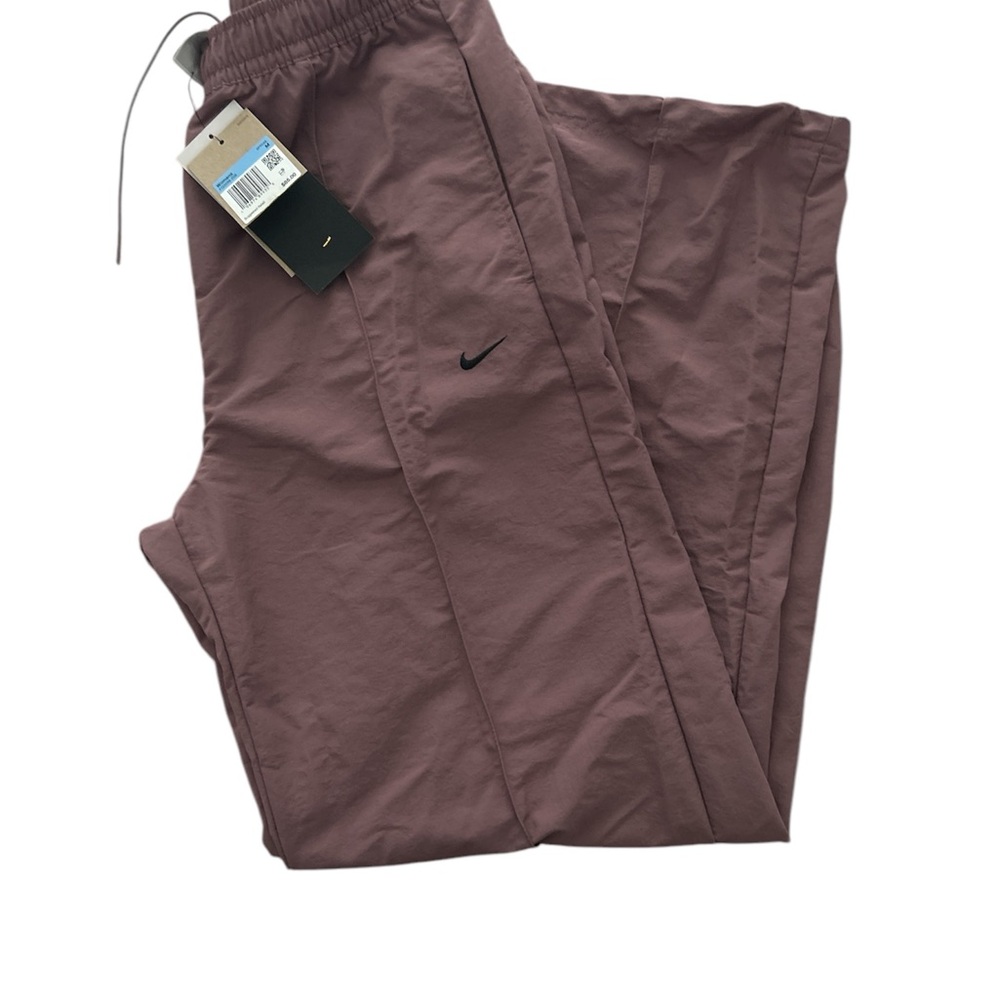 Nike Women’s  Mauve Sz Med Pants